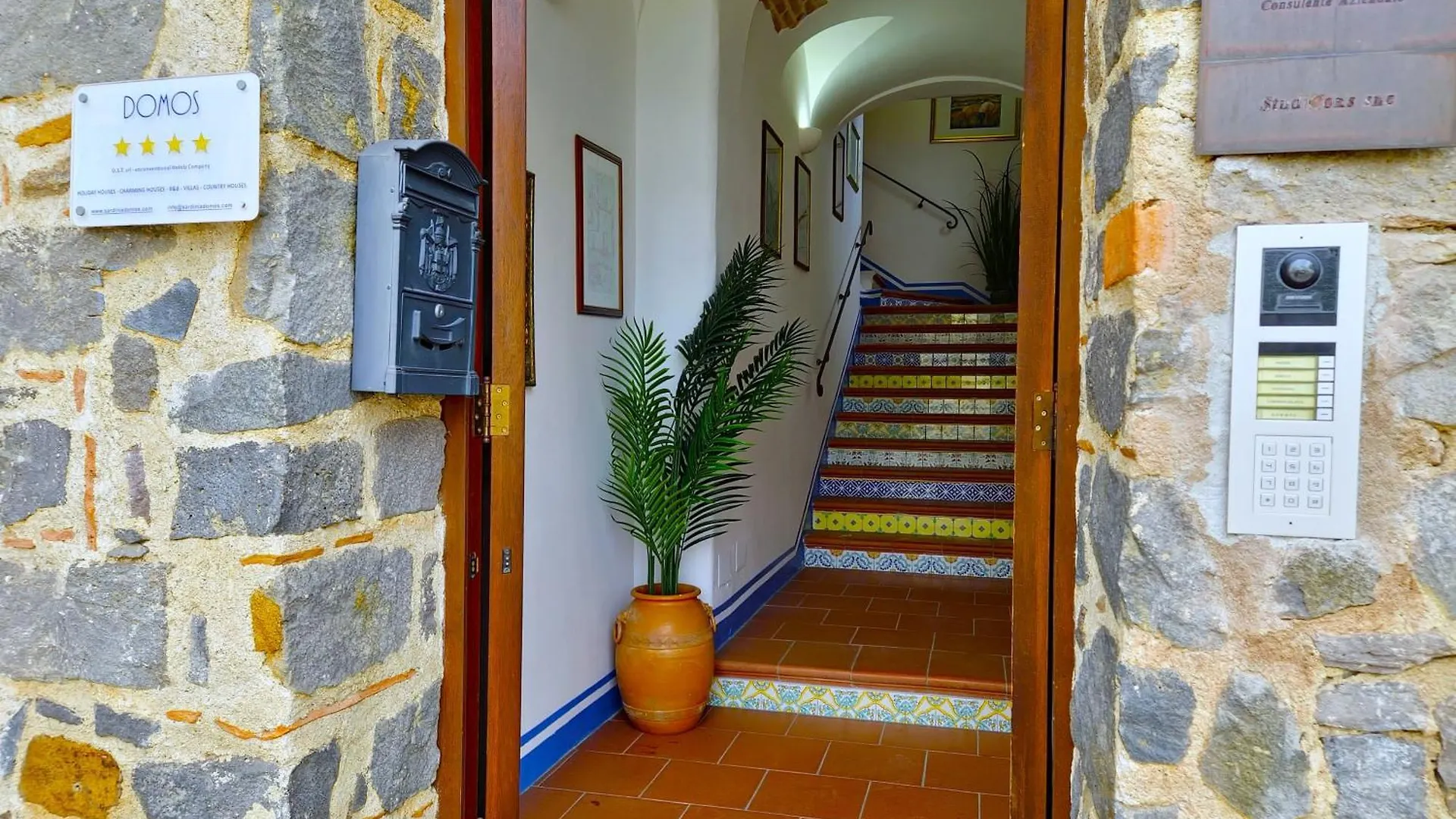 Dommos - Andira Apartments Orosei