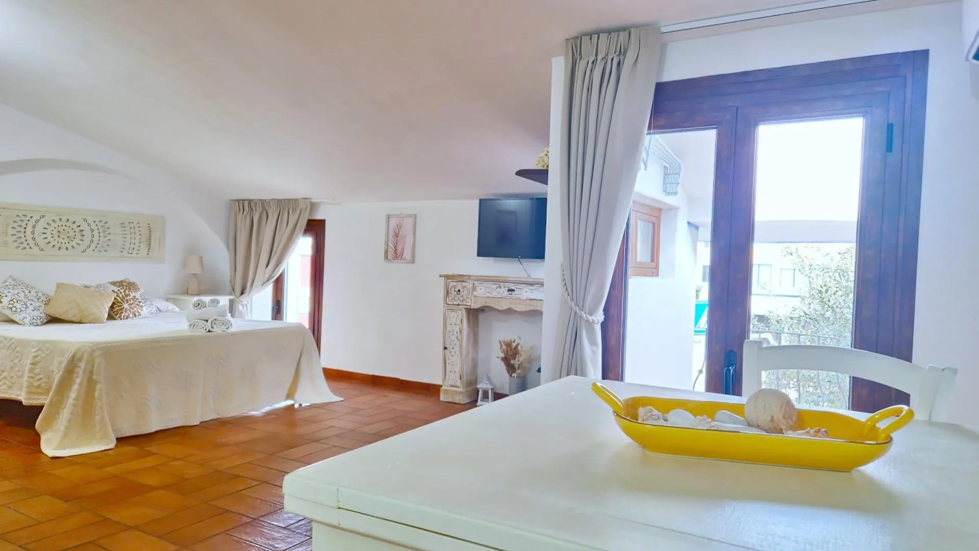 Dommos - Andira Apartments Orosei