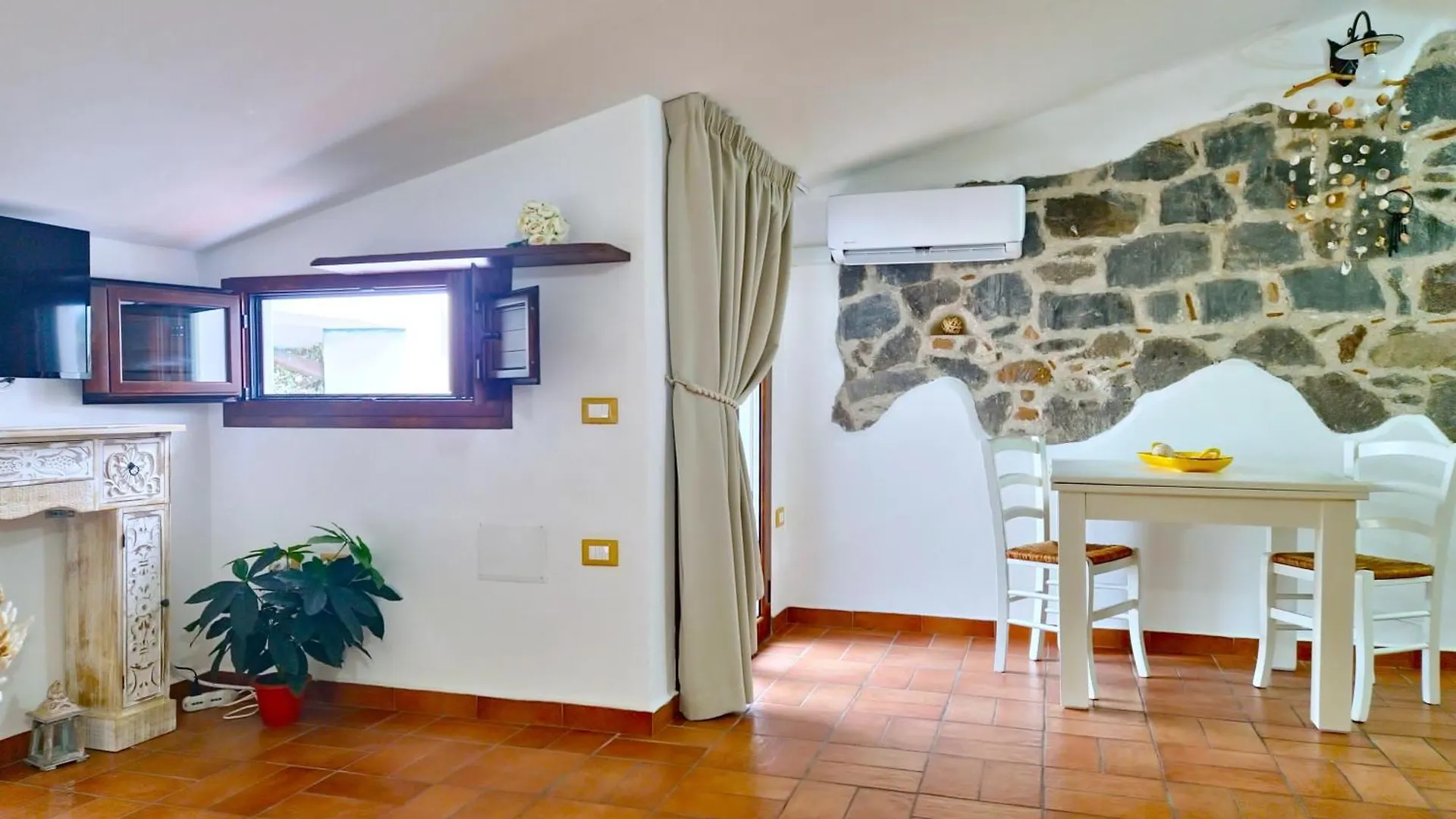 Dommos - Andira Apartments Orosei Italia